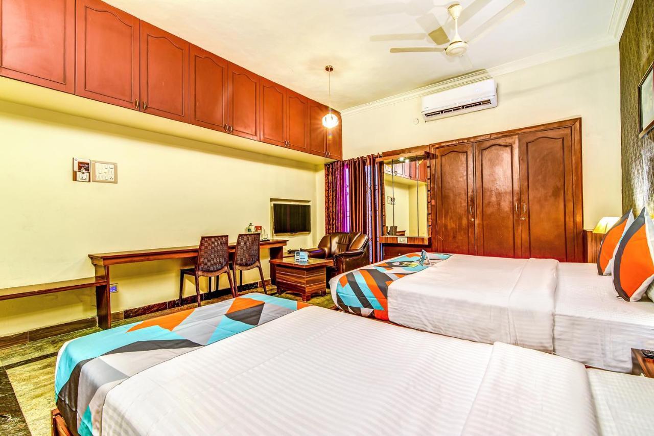 Fabexpress Nestlay Rooms - 100M From Velammal Hall, Moggappair チェンナイ エクステリア 写真
